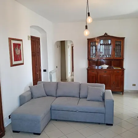 Orizzonte Spezzino Apartment *