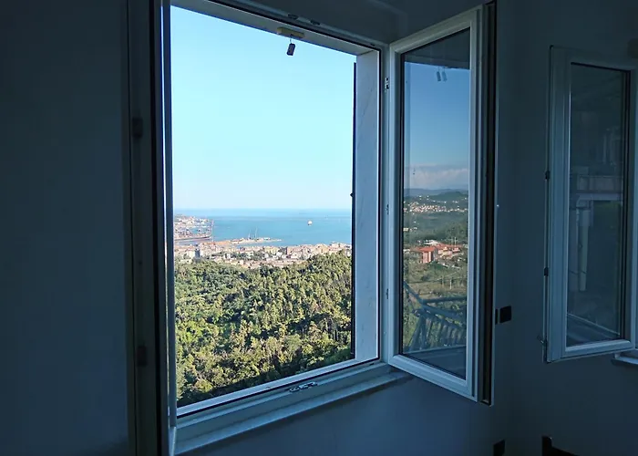 Orizzonte Spezzino Apartment